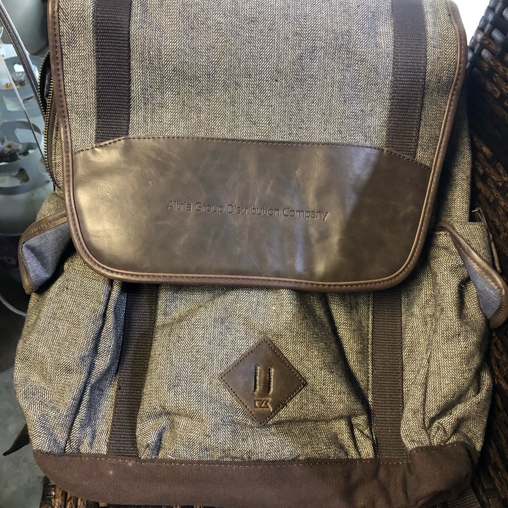 Cutter & Buck Pacific 17" Computer Backpack